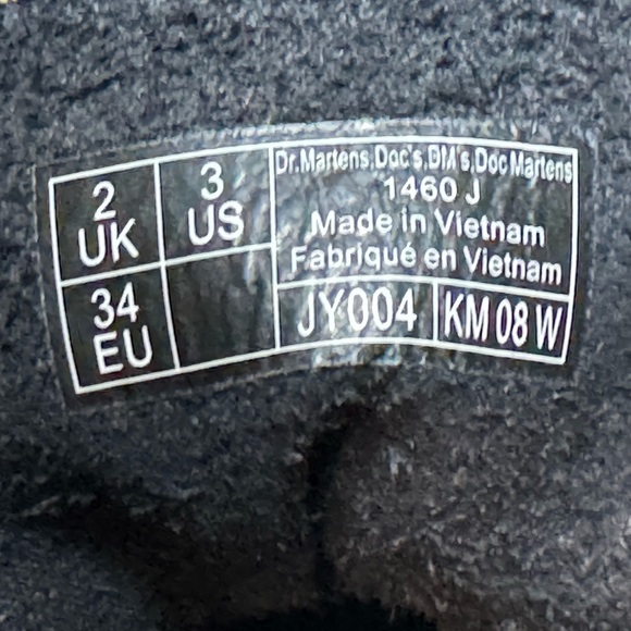 Authentic Dr. Marten’s-Girls US Size 3-Matte Black - Picture 4 of 4